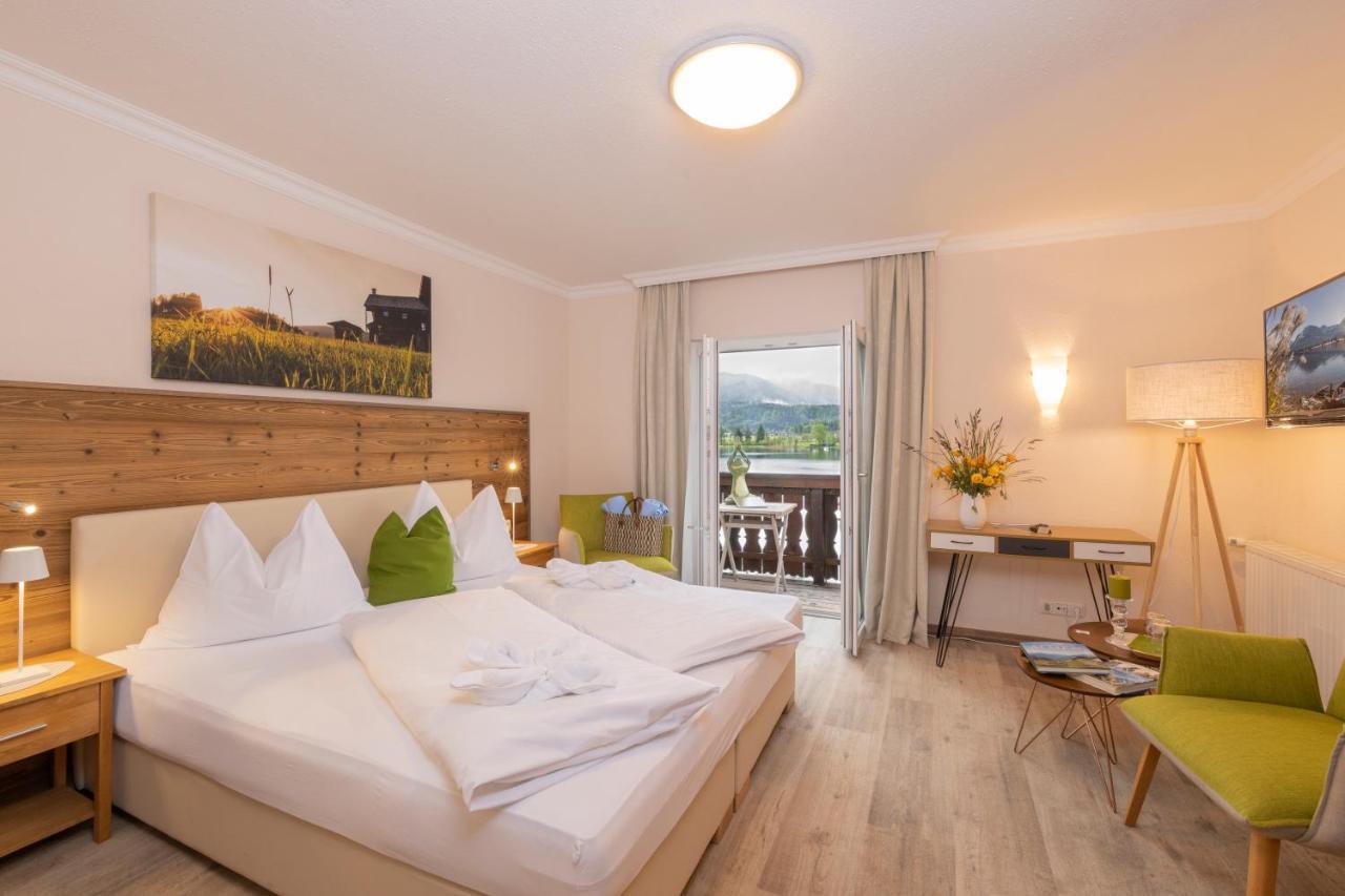 Hotel Seehang Garni Sankt Wolfgang im Salzkammergut ภายนอก รูปภาพ