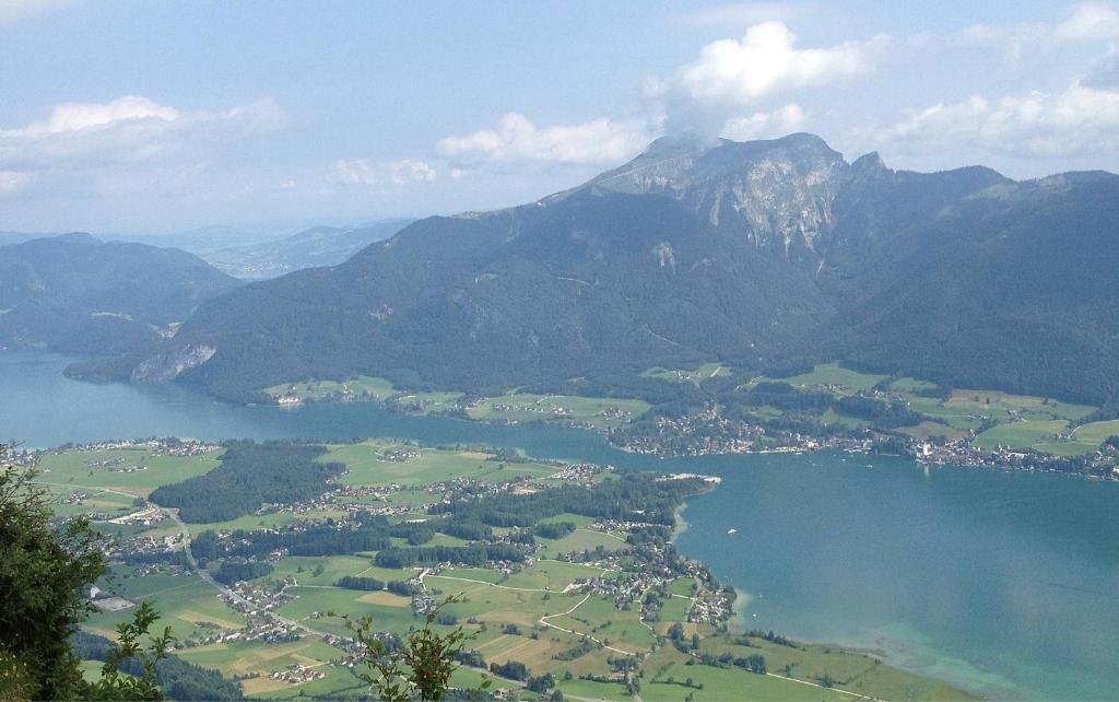 Hotel Seehang Garni Sankt Wolfgang im Salzkammergut ภายนอก รูปภาพ