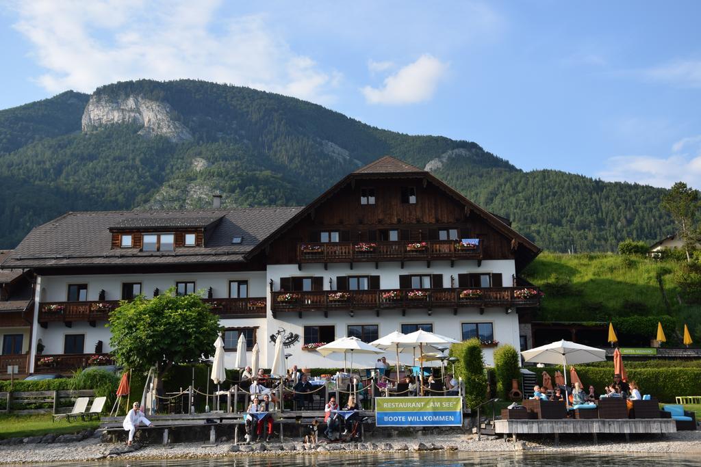Hotel Seehang Garni Sankt Wolfgang im Salzkammergut ภายนอก รูปภาพ