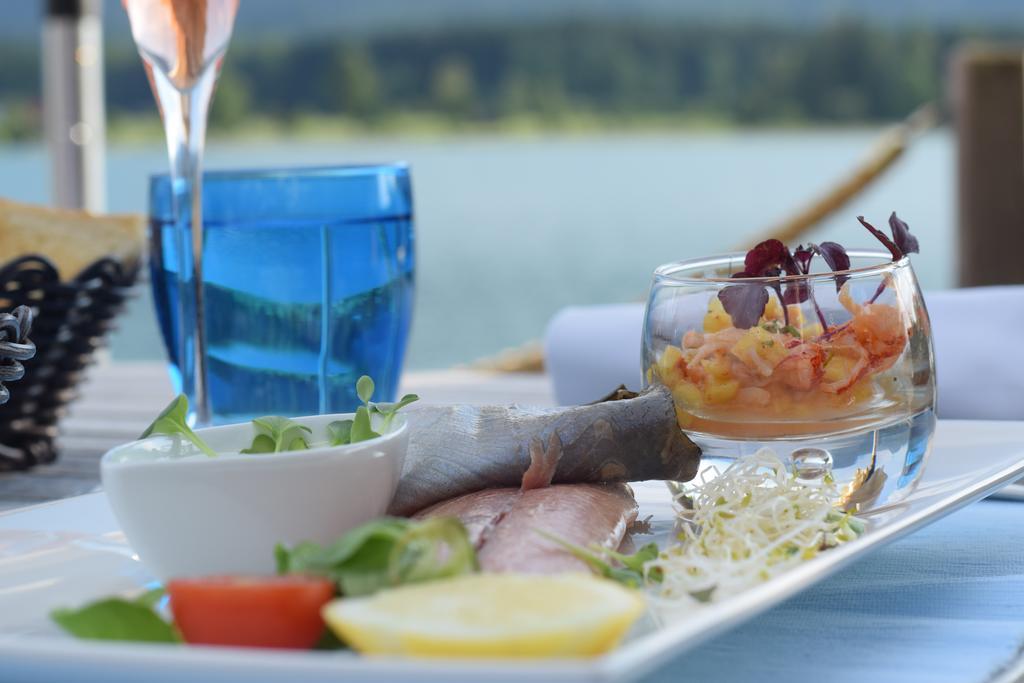 Hotel Seehang Garni Sankt Wolfgang im Salzkammergut ภายนอก รูปภาพ
